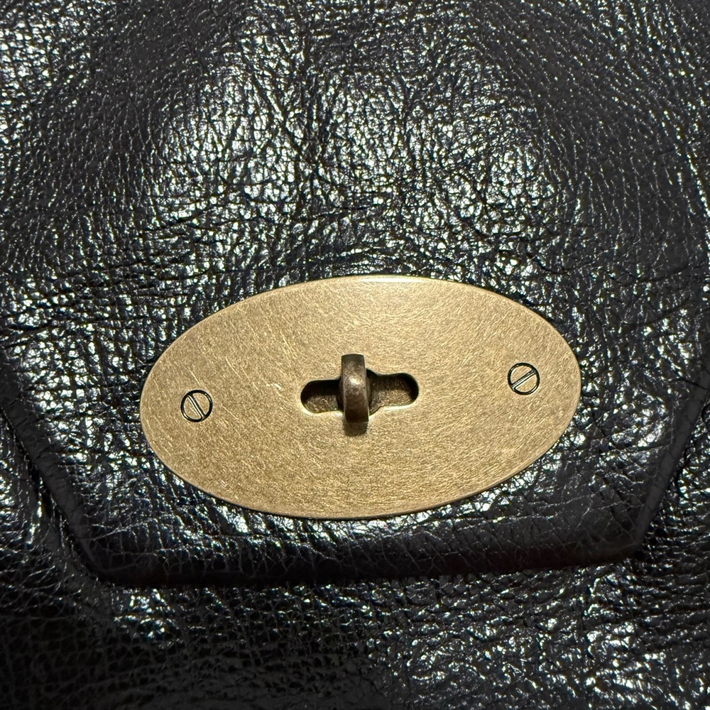 Chic Carla Mancini Black Leather Clutch with Brass Detail - Picture 5 of 7